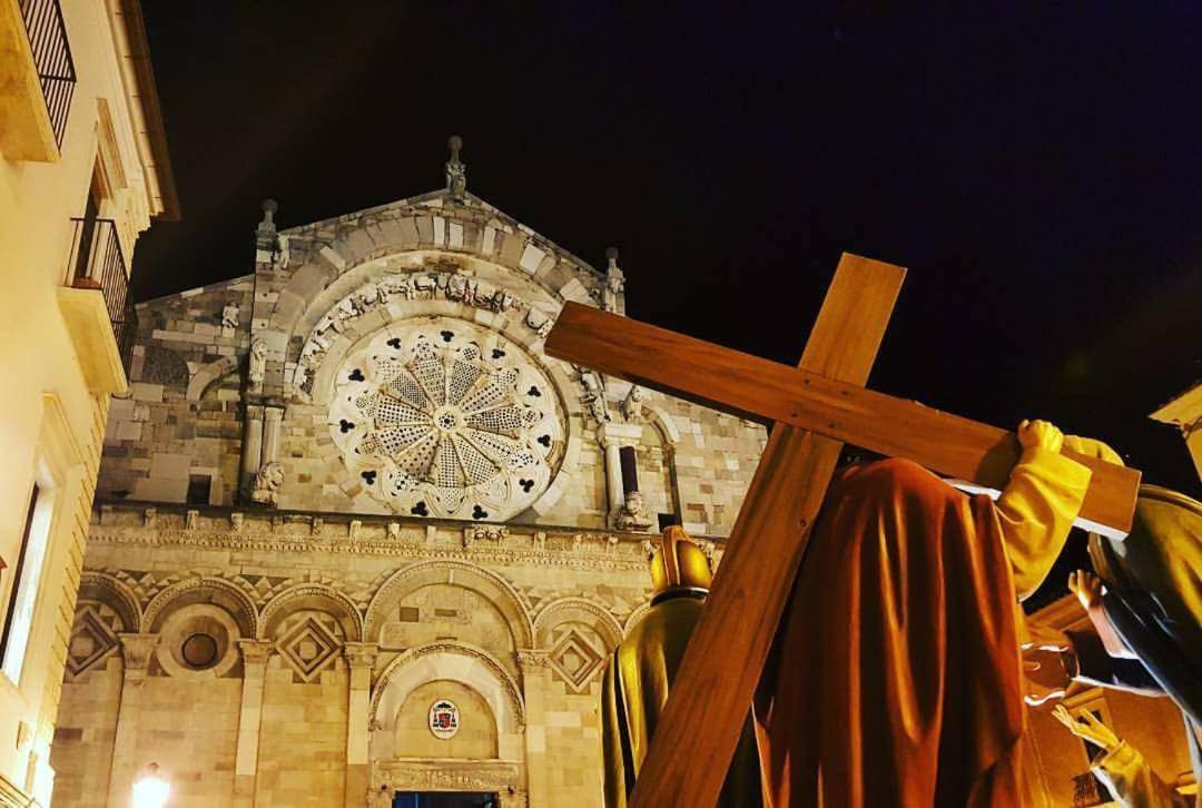 Alloggio Cattedrale Troia Bagian luar foto